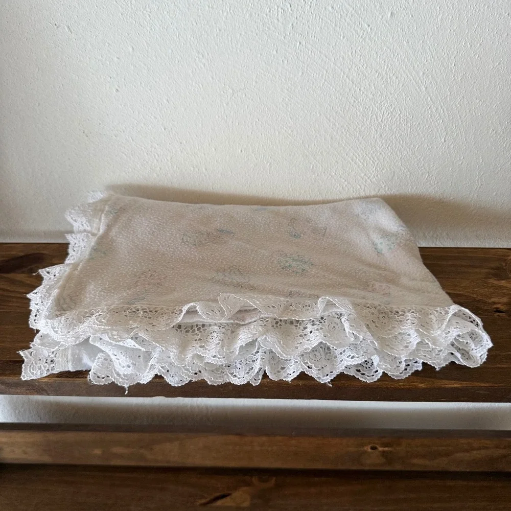 N/A vintage white
